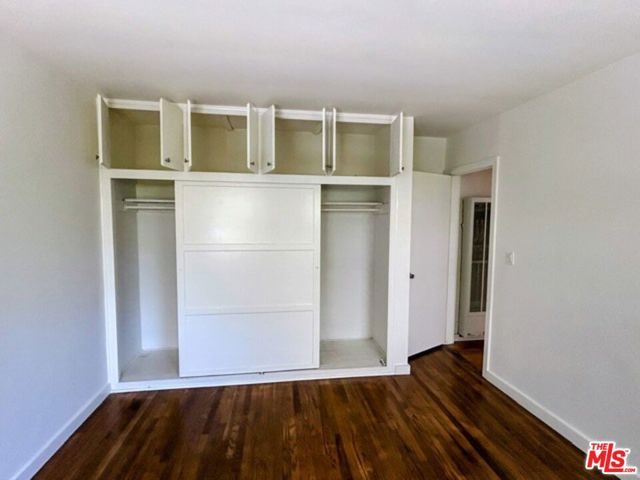 10737 Francis Place, Los Angeles, CA 90034