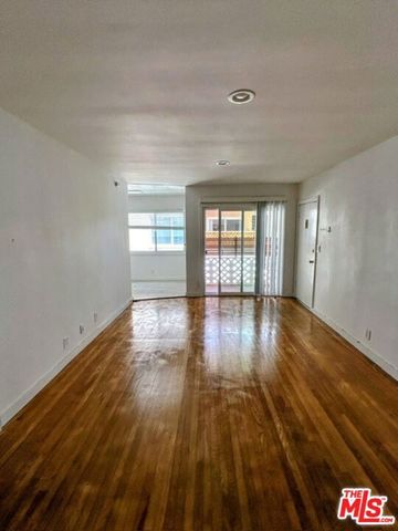 10737 Francis Place, Los Angeles, CA 90034