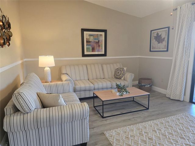 4617 FOREST WOOD TRAIL 8, Sarasota, FL 34241