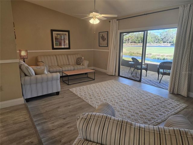 4617 FOREST WOOD TRAIL 8, Sarasota, FL 34241