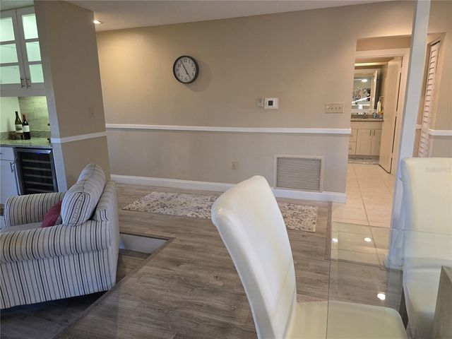 4617 FOREST WOOD TRAIL 8, Sarasota, FL 34241