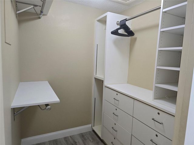 4617 FOREST WOOD TRAIL 8, Sarasota, FL 34241