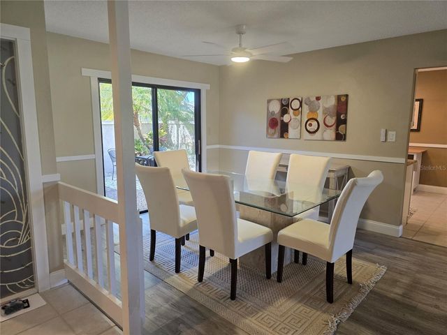 4617 FOREST WOOD TRAIL 8, Sarasota, FL 34241