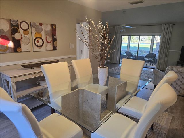 4617 FOREST WOOD TRAIL 8, Sarasota, FL 34241