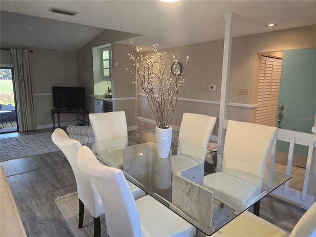 4617 FOREST WOOD TRAIL 8, Sarasota, FL 34241