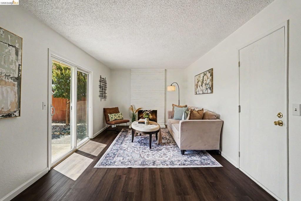 Image 12 of property listing at 511 El Mar, Suisun City, CA 94585