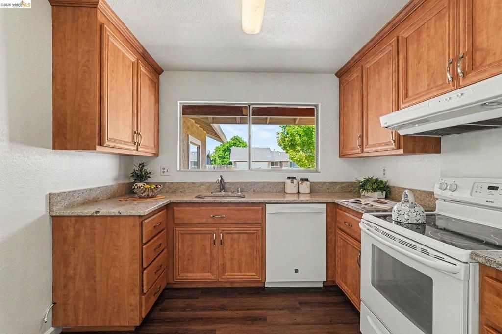 Image 9 of property listing at 511 El Mar, Suisun City, CA 94585