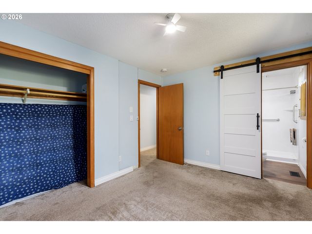 17707 Se WASHINGTON St, Portland, OR 97233
