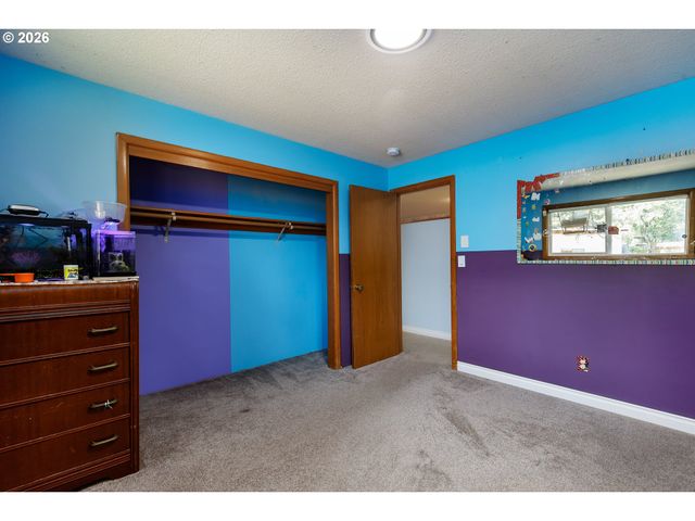 17707 Se WASHINGTON St, Portland, OR 97233