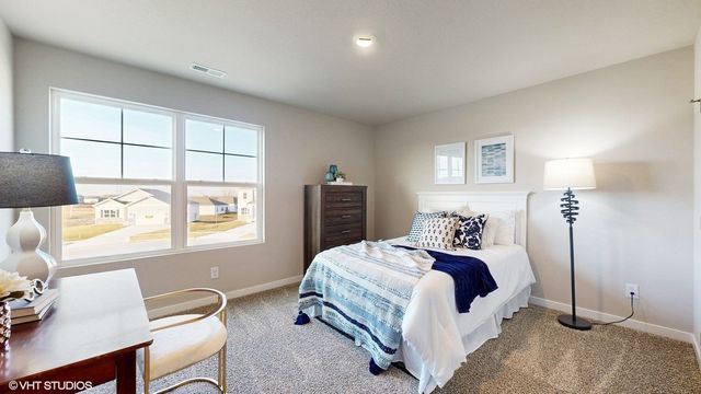 914 2nd Street NE, Altoona, IA 50009