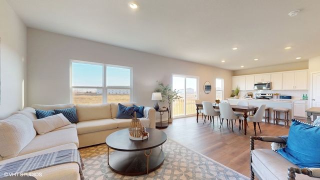 914 2nd Street NE, Altoona, IA 50009