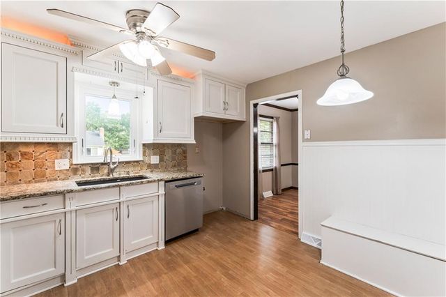 1012 E Piatt Lane, Olathe, KS 66061