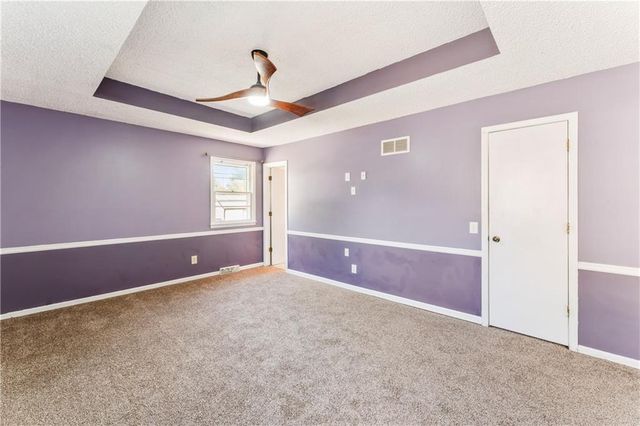 1012 E Piatt Lane, Olathe, KS 66061