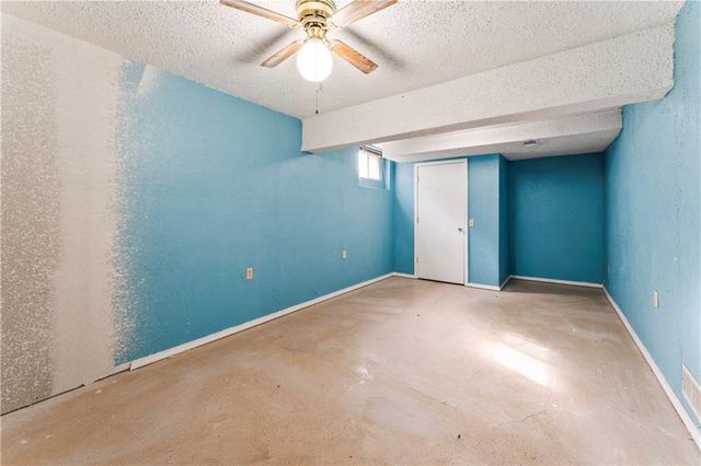 1012 E Piatt Lane, Olathe, KS 66061