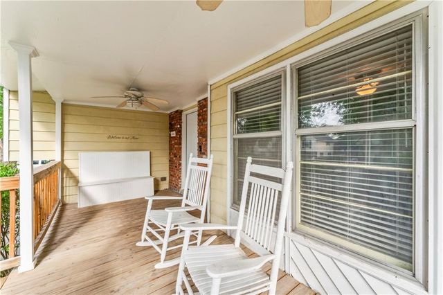 1012 E Piatt Lane, Olathe, KS 66061