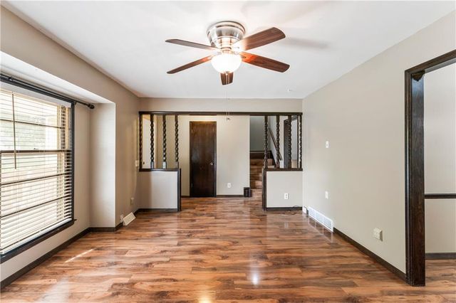 1012 E Piatt Lane, Olathe, KS 66061