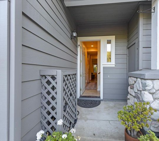 6 Flora Lane, Scotts Valley, CA 95066