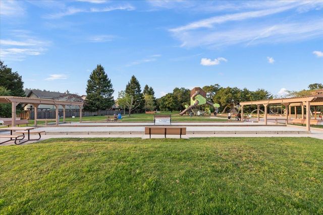 6 Flora Lane, Scotts Valley, CA 95066