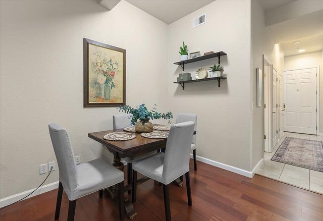 6 Flora Lane, Scotts Valley, CA 95066