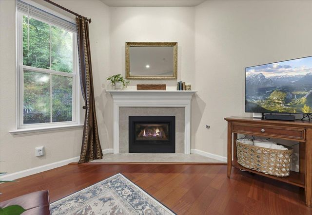 6 Flora Lane, Scotts Valley, CA 95066