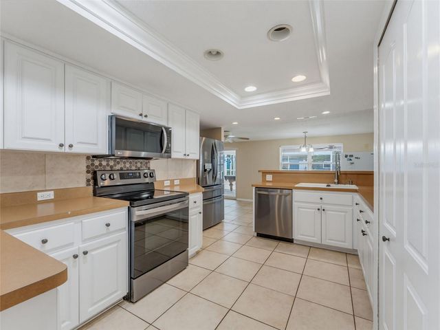 10744 OSCEOLA DRIVE, New Port Richey, FL 34654