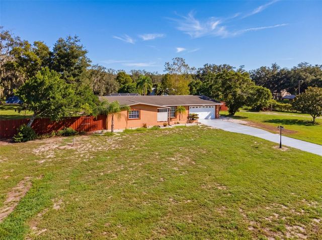10744 OSCEOLA DRIVE, New Port Richey, FL 34654