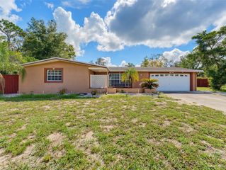 10744 OSCEOLA DRIVE, New Port Richey, FL 34654