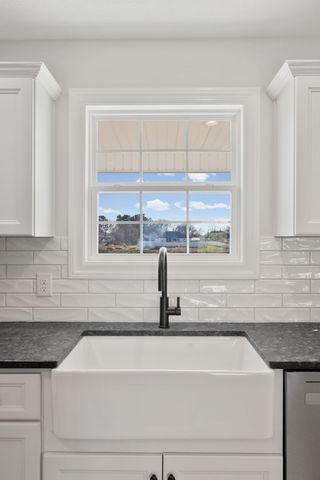 605 Shadow Dr, Shelbyville, TN 37160