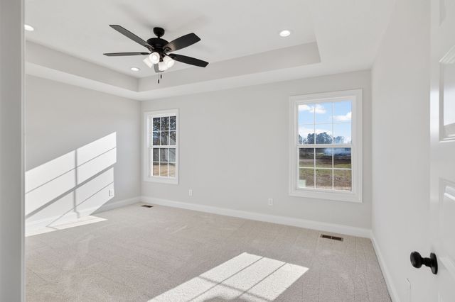 605 Shadow Dr, Shelbyville, TN 37160