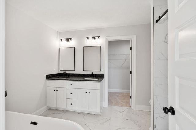 605 Shadow Dr, Shelbyville, TN 37160