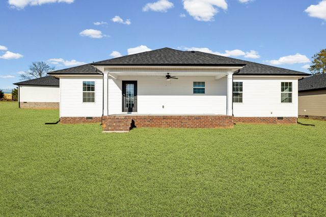 605 Shadow Dr, Shelbyville, TN 37160