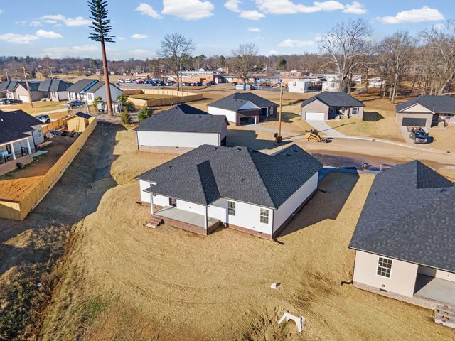 605 Shadow Dr, Shelbyville, TN 37160