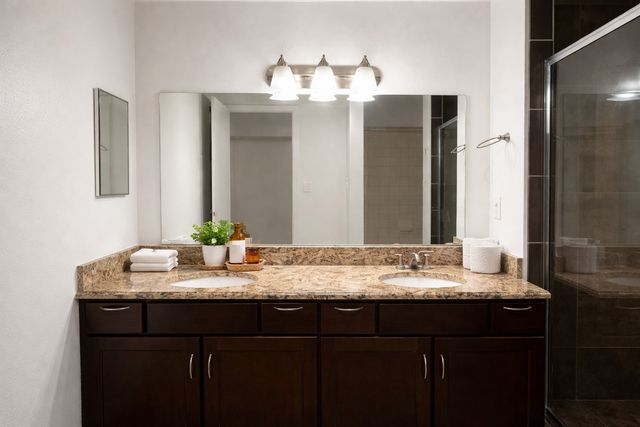 6619 Ports O Call Drive, Rowlett, TX 75088