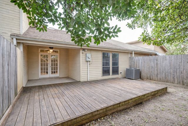 6619 Ports O Call Drive, Rowlett, TX 75088