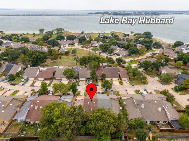 6619 Ports O Call Drive, Rowlett, TX 75088