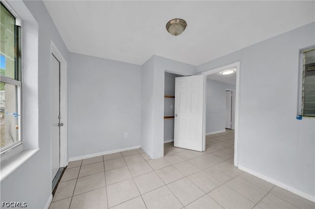 1527 Gardenia AVE, Fort Myers, FL 33916