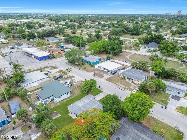 1527 Gardenia AVE, Fort Myers, FL 33916