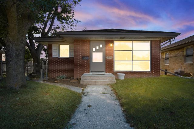 3452 1st AVENUE, Racine, WI 53402