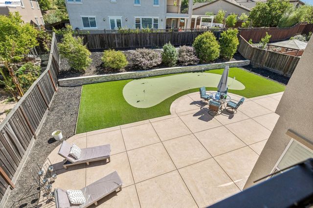 66 Adair Way, Hayward, CA 94542