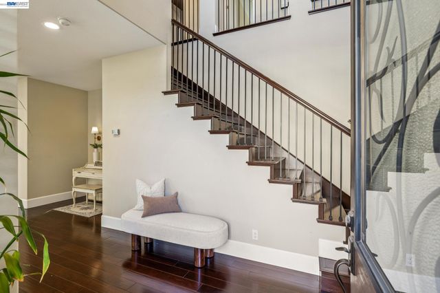 66 Adair Way, Hayward, CA 94542