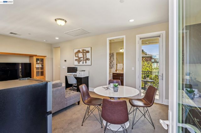 66 Adair Way, Hayward, CA 94542