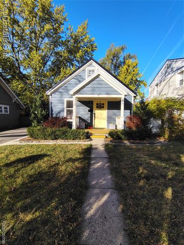 241 N Helen Avenue, Rochester, MI 48307