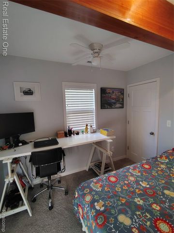 241 N Helen Avenue, Rochester, MI 48307