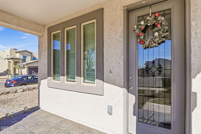 525 Issa Circle, El Paso, TX 79932