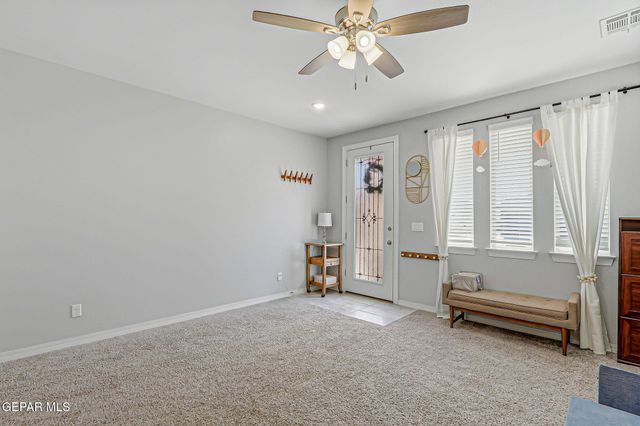 525 Issa Circle, El Paso, TX 79932