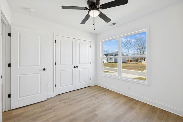 1306 Angus Way, Greenbrier, TN 37073