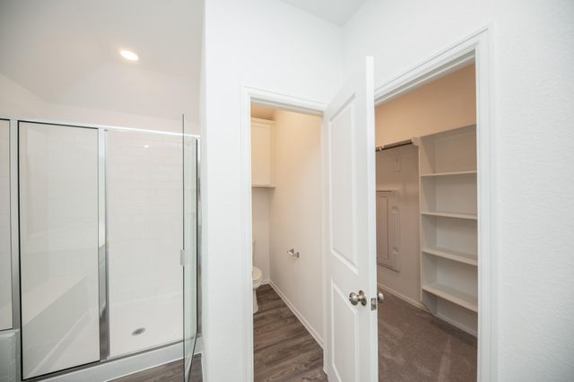 7406 Bartoncliff, Katy, TX 77493