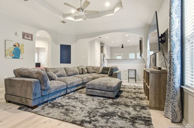 8822 Arabian King, Converse, TX 78109