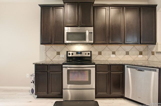 8822 Arabian King, Converse, TX 78109