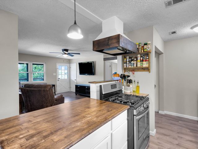 3620 Gerry Drive, Granbury, TX 76049